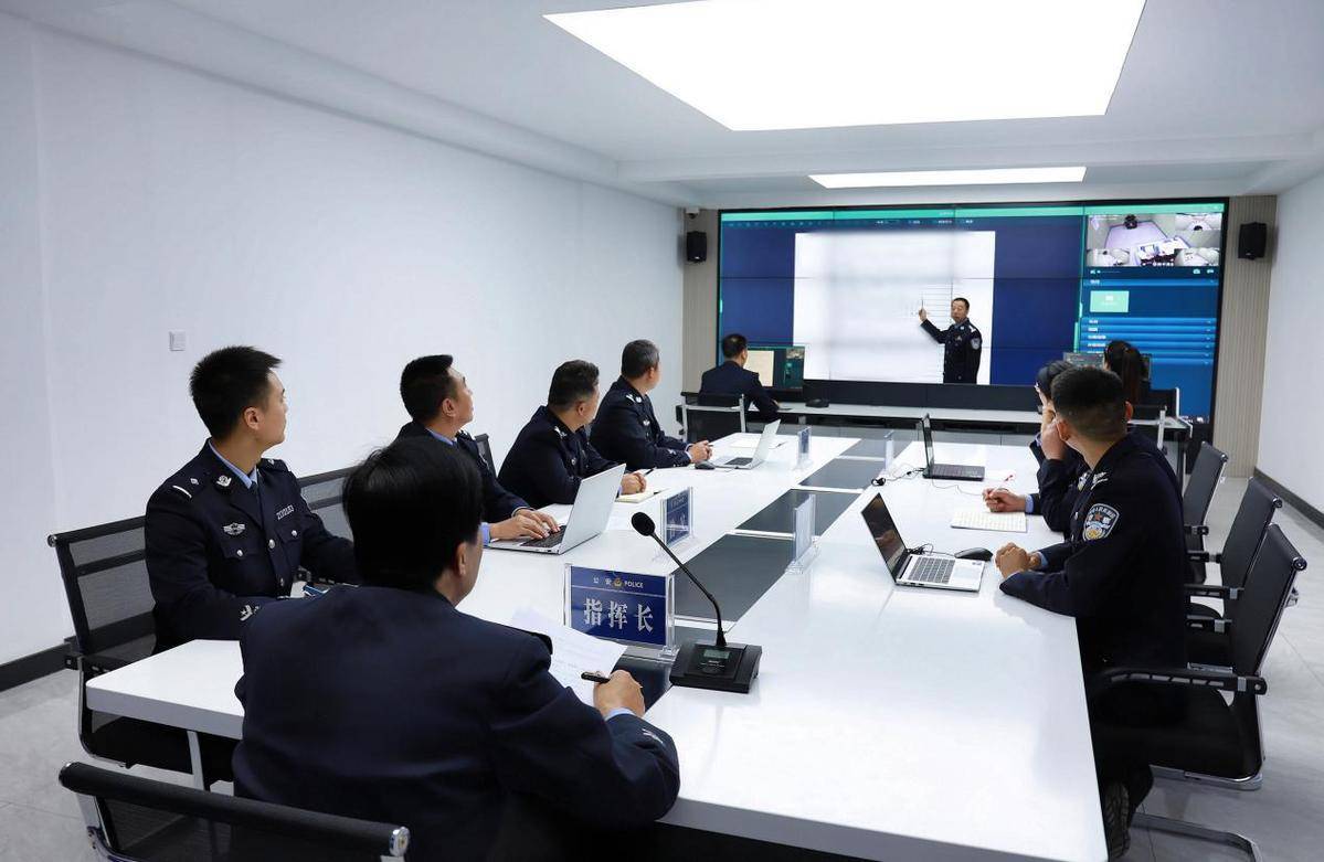 甘肃平凉：崆峒公安执法“智慧中枢”护航公平正义