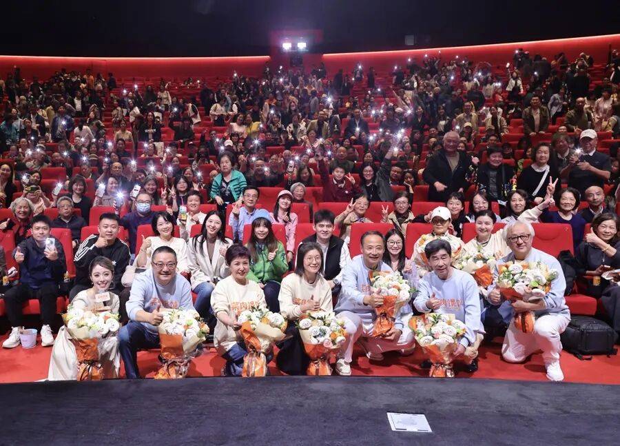 沪上著名演员集体现身！全员哽咽全场动容，有人不惜为它抵押房产！面世在即，最新剧透