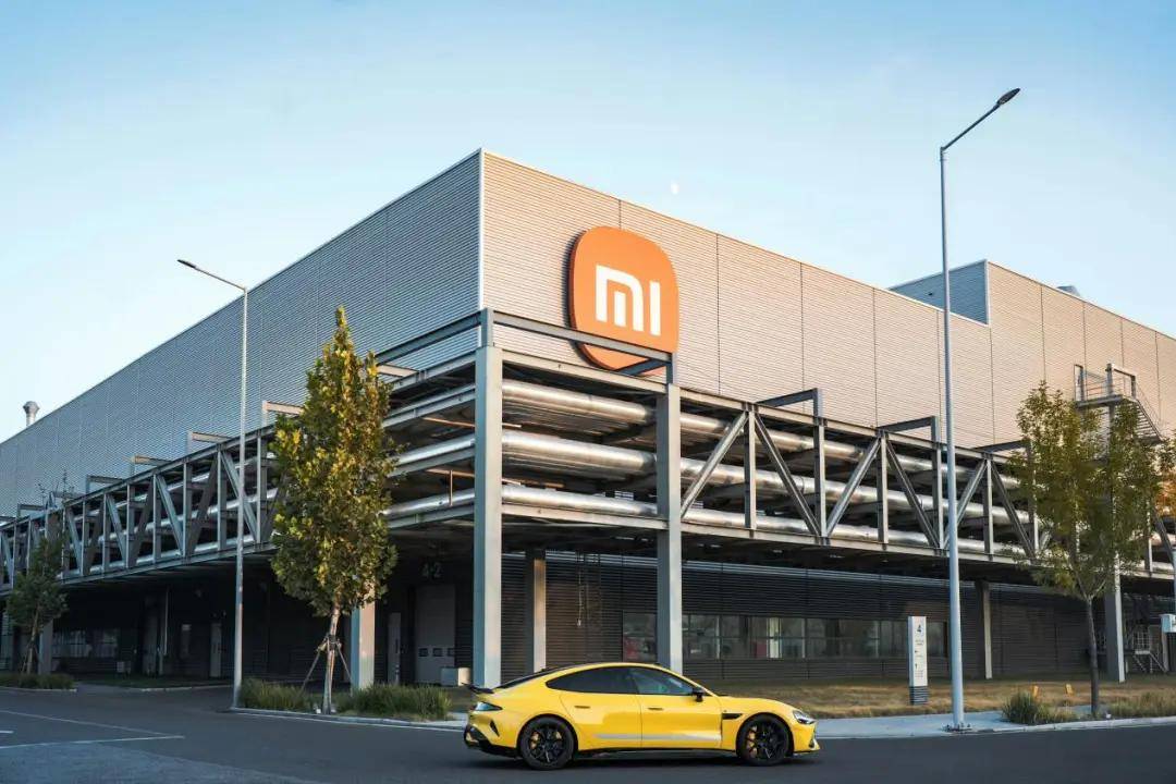 小米法务背刺雷军,一次社会性死亡