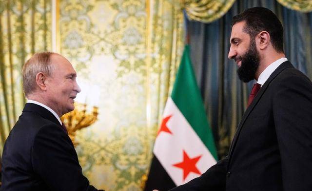 叙利亚还是离不开普京,俄军抵近戈兰高地,朱拉尼和以色列齐点头